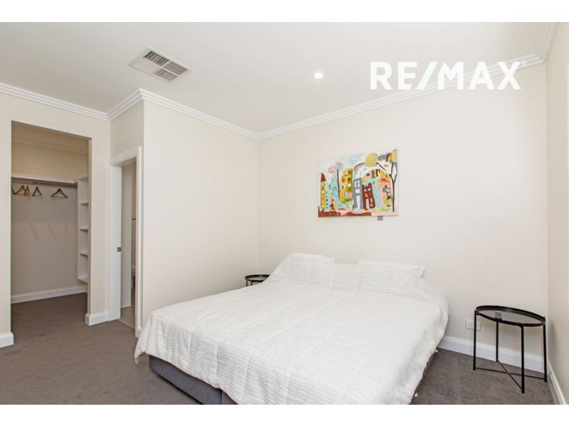 11a Day Street, Wagga Wagga NSW 2650