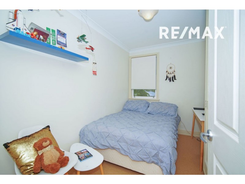 21 Gilmore Avenue, Mount Austin NSW 2650