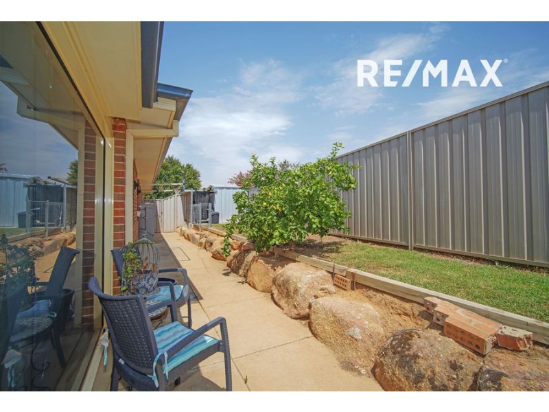 32 Fitzroy Street, Tatton NSW 2650
