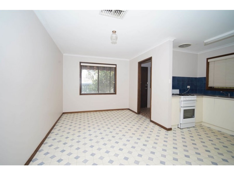 19 Eldershaw Drive, Forest Hill NSW 2651