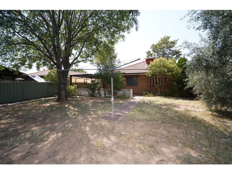 19 Eldershaw Drive, Forest Hill NSW 2651
