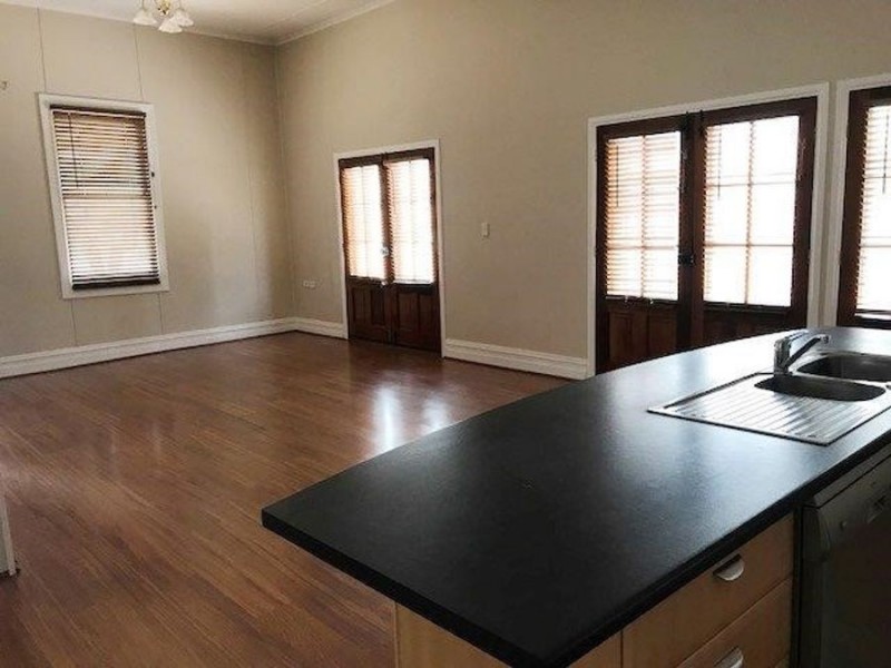 70 Hebden Street, Lockhart NSW 2656