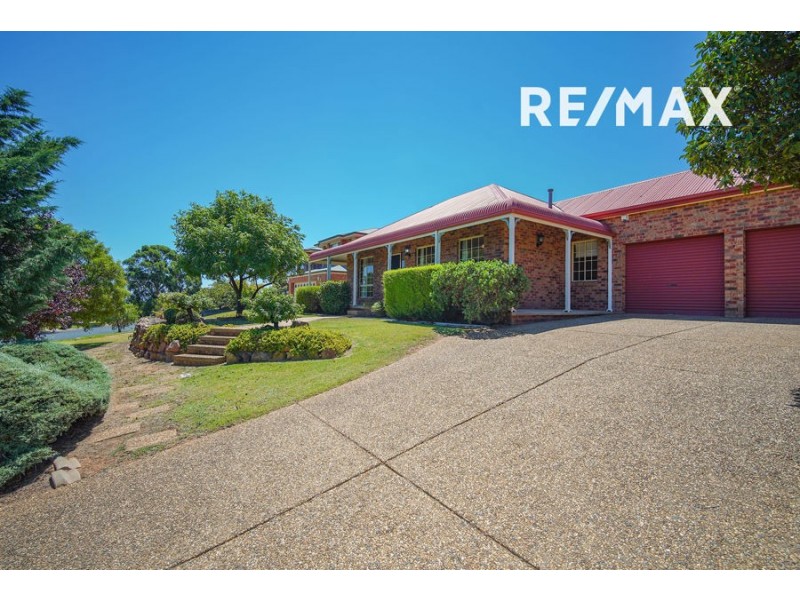 17 Lincoln Avenue, Tolland NSW 2650