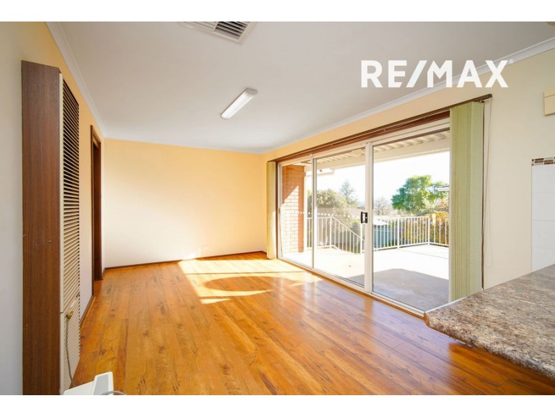 12 Amsterdam Crescent, Tolland NSW 2650