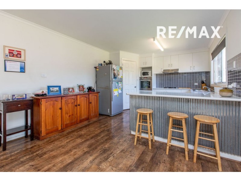 119 Gradys Lane, Coolamon NSW 2701