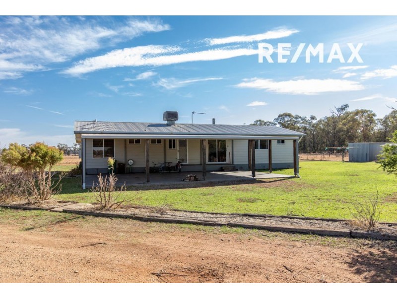 119 Gradys Lane, Coolamon NSW 2701