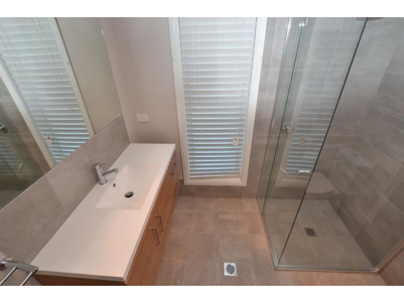 5 Muttama Parade, Gobbagombalin NSW 2650