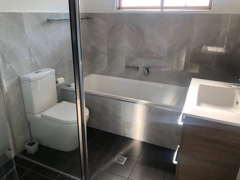 6 Lonergan Place, Wagga Wagga NSW 2650