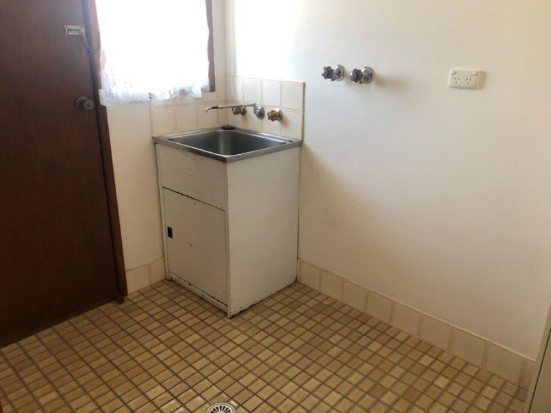 6 Lonergan Place, Wagga Wagga NSW 2650