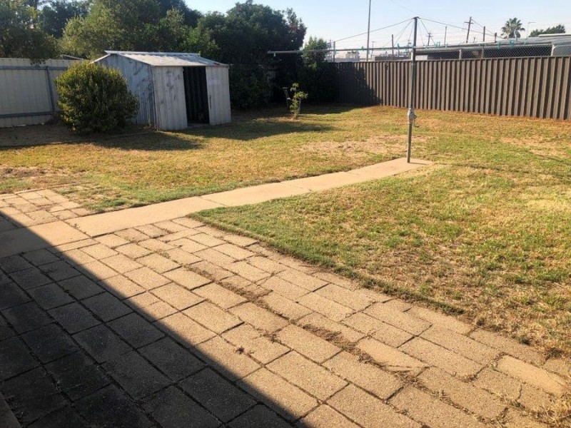 6 Lonergan Place, Wagga Wagga NSW 2650