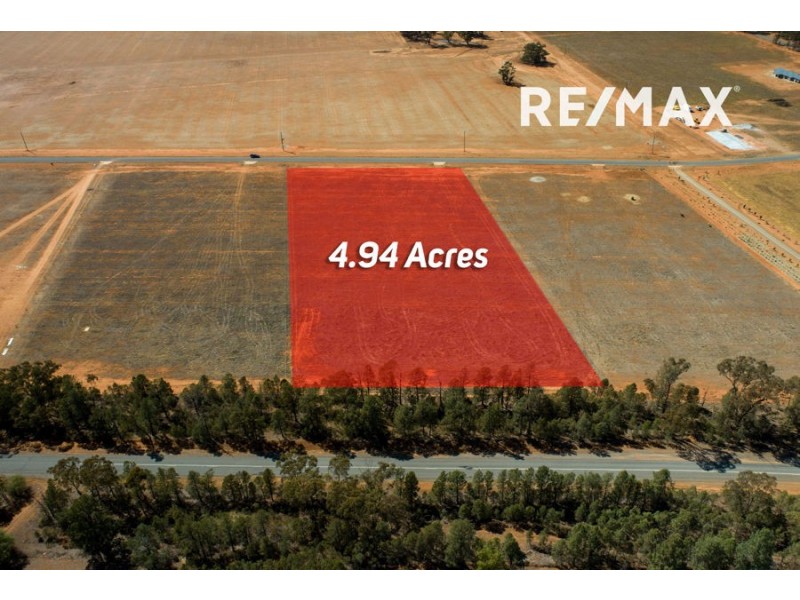 37 Davies Drive, Coolamon NSW 2701