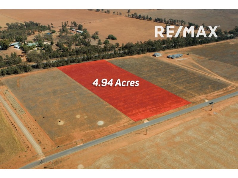 37 Davies Drive, Coolamon NSW 2701