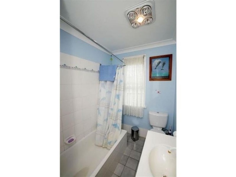 25 Edney Street, Kooringal NSW 2650