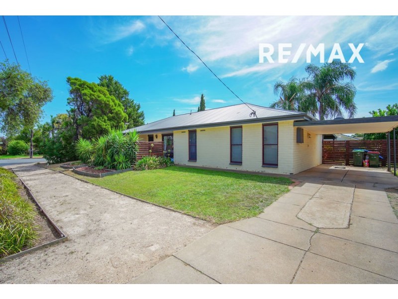 5 Crisp Drive, Ashmont NSW 2650