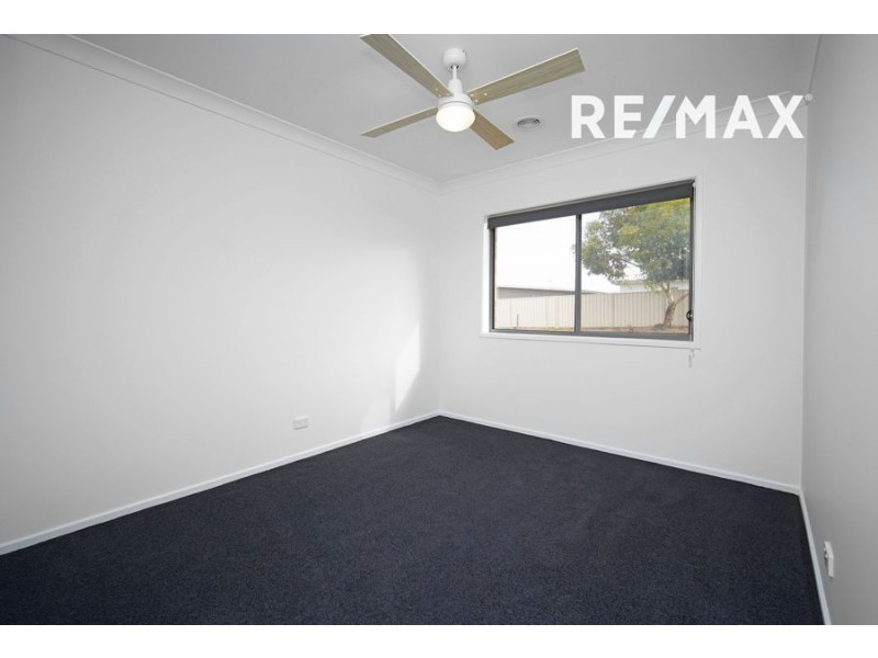 5 Zara Street, Gobbagombalin NSW 2650