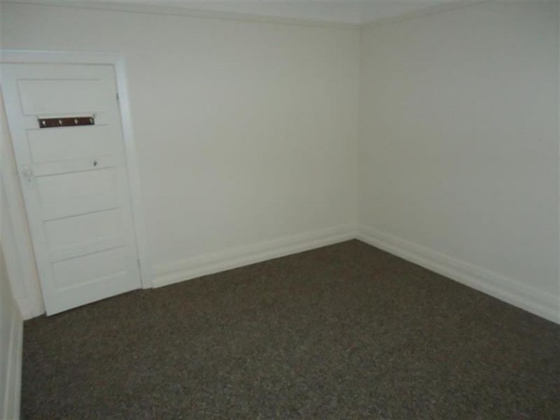 26 Tompson Street, Wagga Wagga NSW 2650