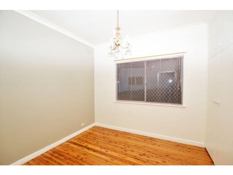 3 Warrawong Street, Kooringal NSW 2650