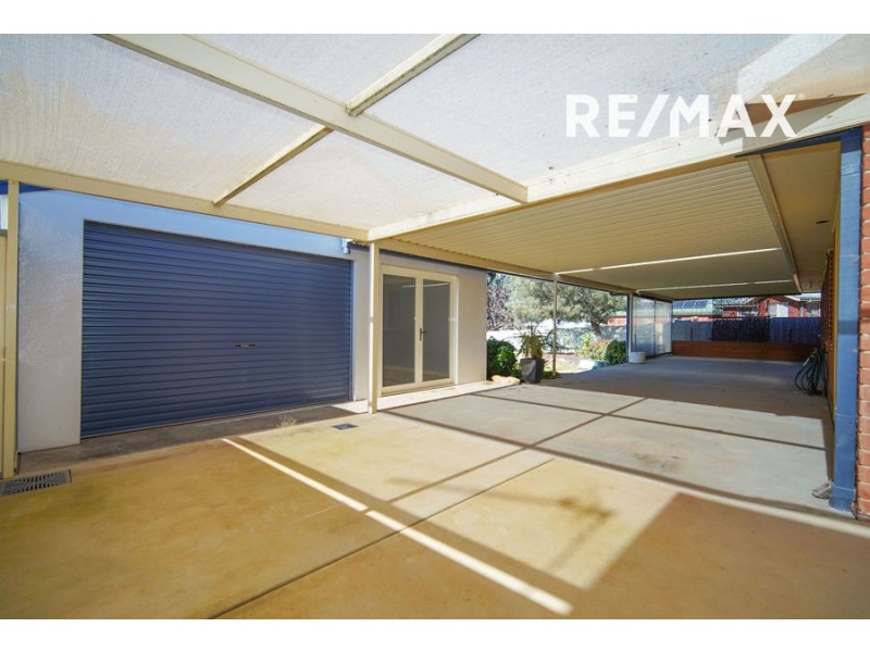 11 Canola Place, Estella NSW 2650