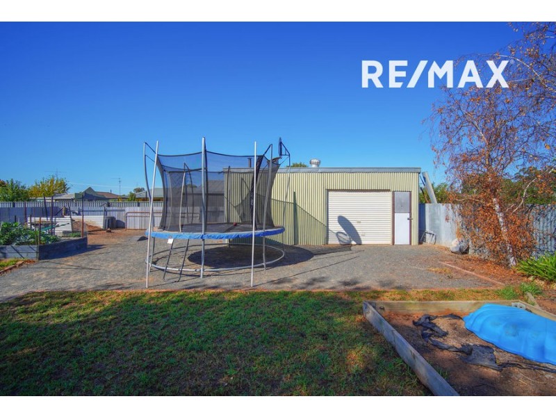 28 Hebden Street, Lockhart NSW 2656