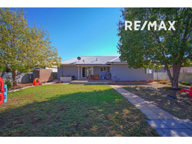 28 Hebden Street, Lockhart NSW 2656