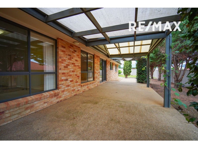 26 Stirling Boulevard, Tatton NSW 2650