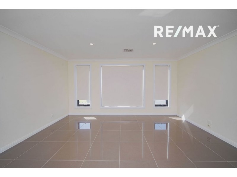 16 Yandee Place, Estella NSW 2650