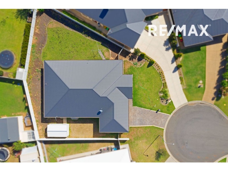 16 Yandee Place, Estella NSW 2650