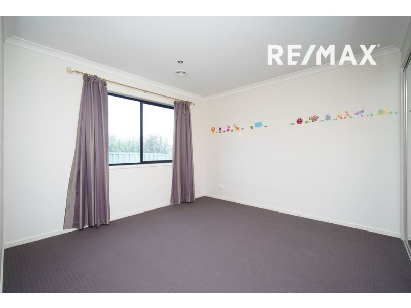 26 Melaleuca Drive, Forest Hill NSW 2651