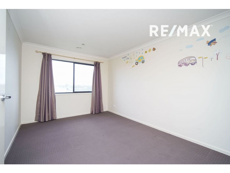 26 Melaleuca Drive, Forest Hill NSW 2651