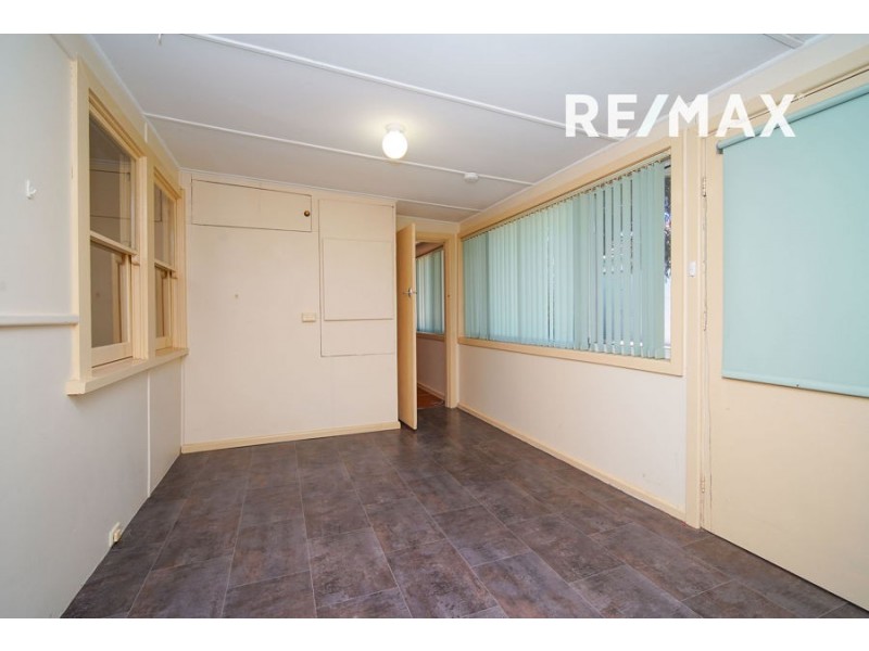 33 Mair Street, Turvey Park NSW 2650