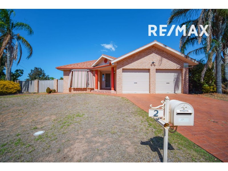 2 Paldi Crescent, Glenfield Park NSW 2650