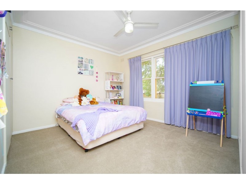 566 Kooringal Road, Kooringal NSW 2650