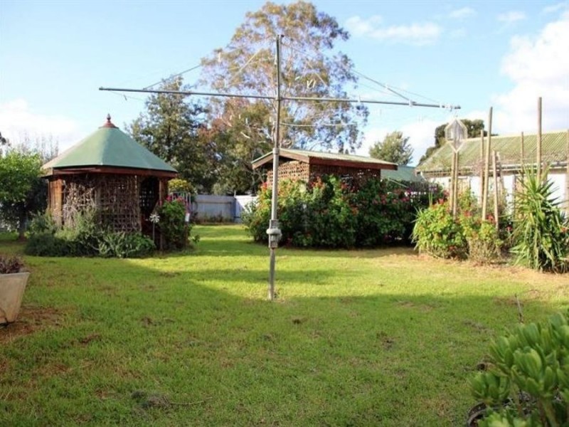 43 Green Street, Lockhart NSW 2656