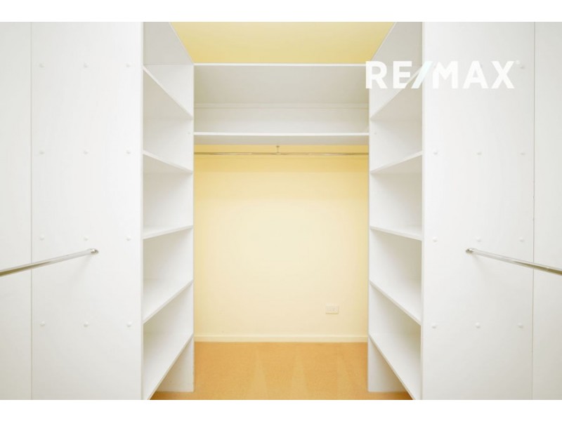 9 Amaroo Street, Kooringal NSW 2650