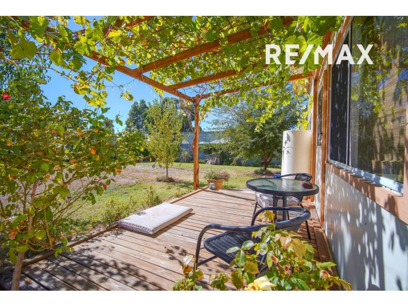 67 Hebden Street, Lockhart NSW 2656