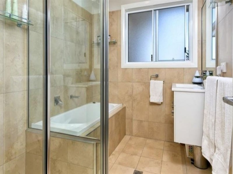 1/14 Willang Crescent, Glenfield Park NSW 2650