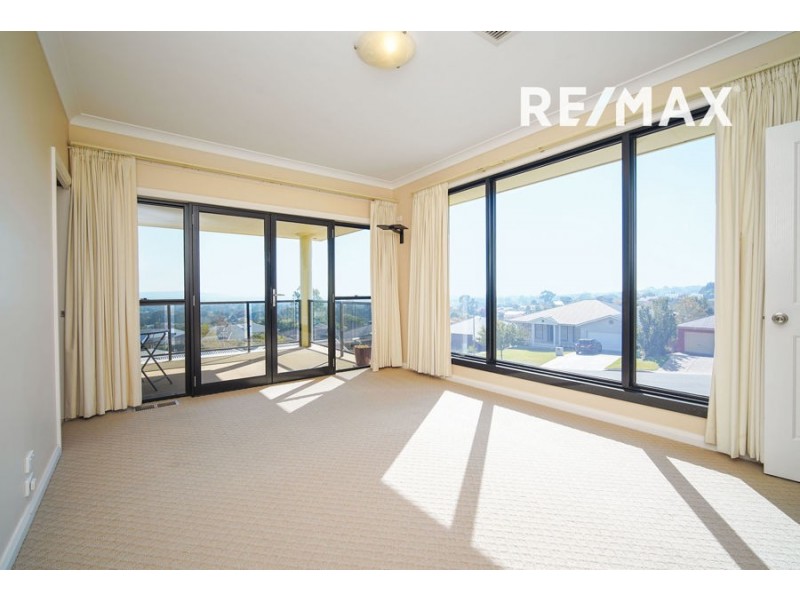 22 Werribee Road, Bourkelands NSW 2650