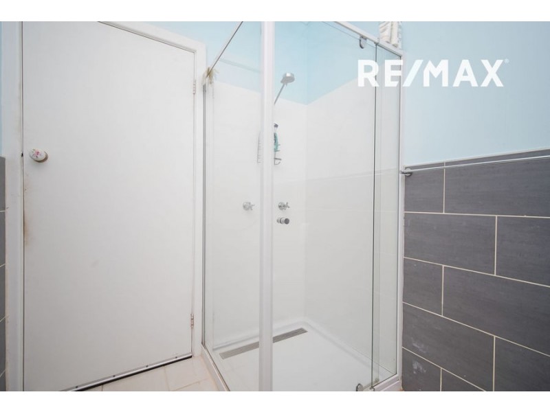 49 White Avenue, Kooringal NSW 2650