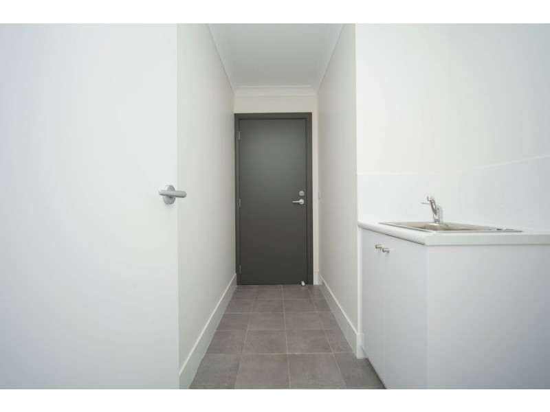 2/11 Gimlet Place, Forest Hill NSW 2651