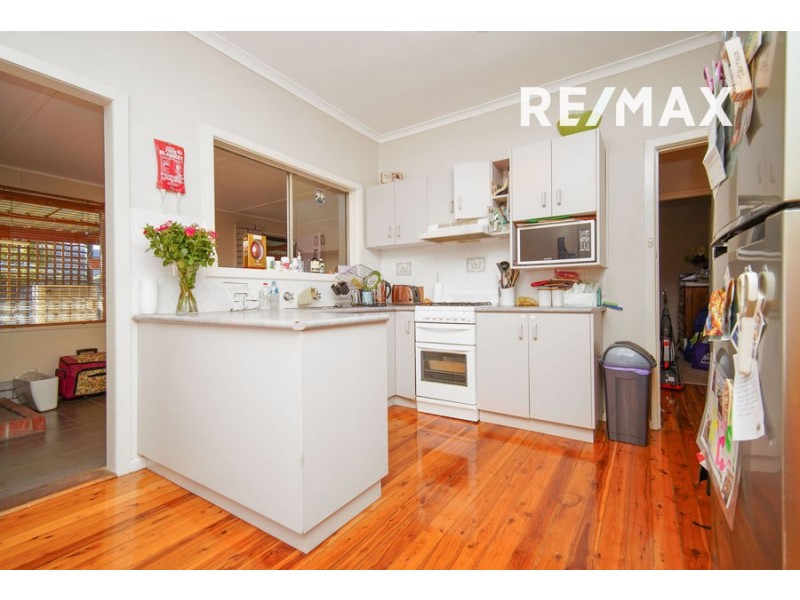 53 Tichborne Crescent, Kooringal NSW 2650