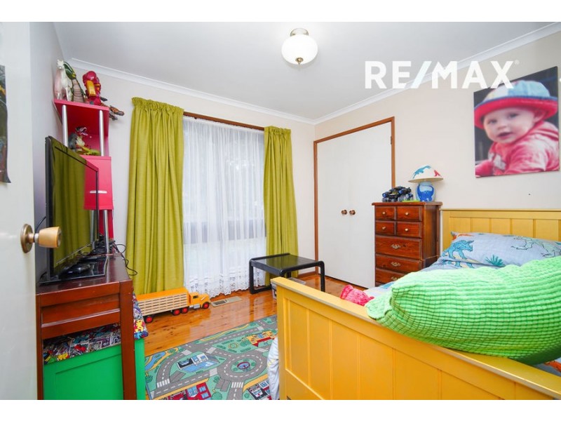 39 Waranga Avenue, Mount Austin NSW 2650