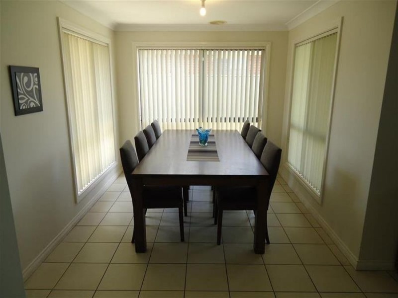 68 Jack Avenue, Mount Austin NSW 2650