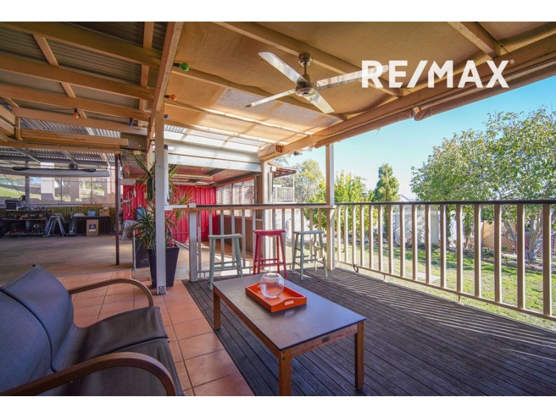 4 Lincoln Avenue, Tolland NSW 2650