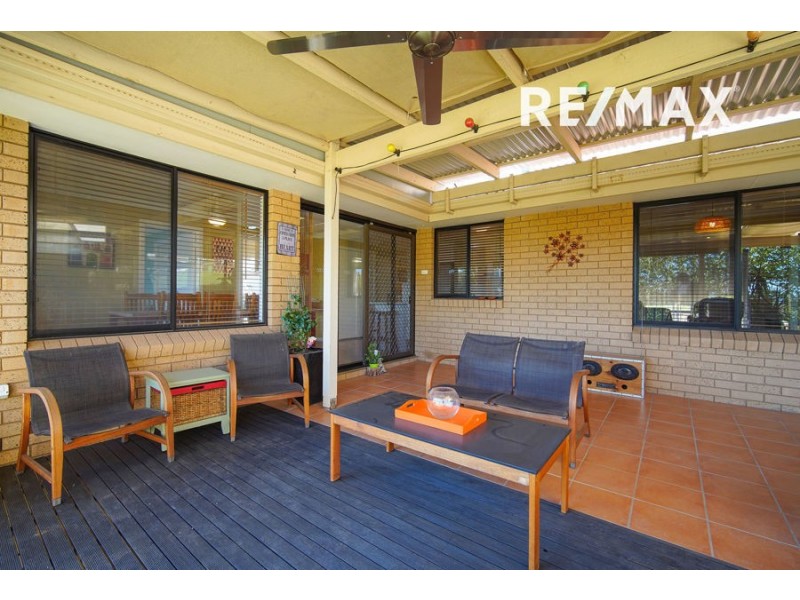 4 Lincoln Avenue, Tolland NSW 2650