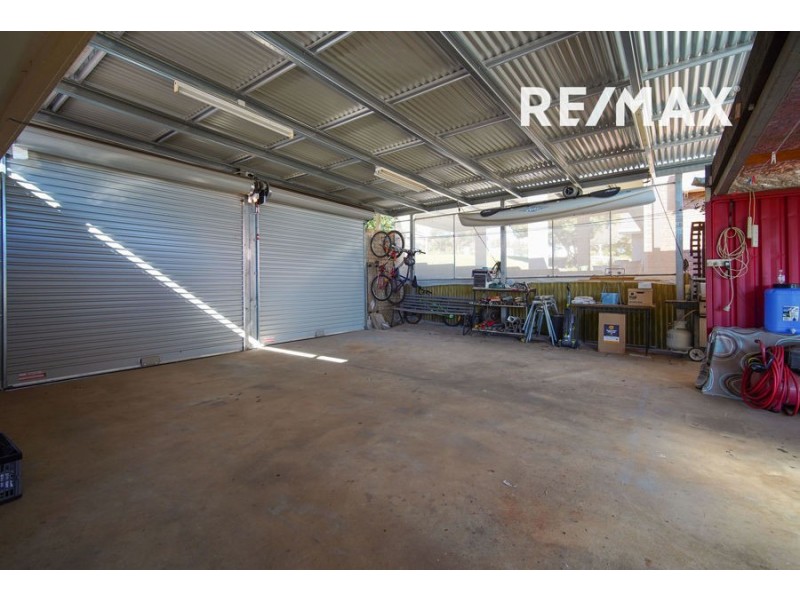 4 Lincoln Avenue, Tolland NSW 2650