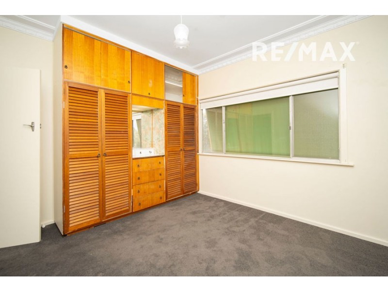 26 Warrawong Street, Kooringal NSW 2650