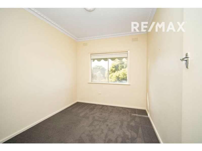 26 Warrawong Street, Kooringal NSW 2650