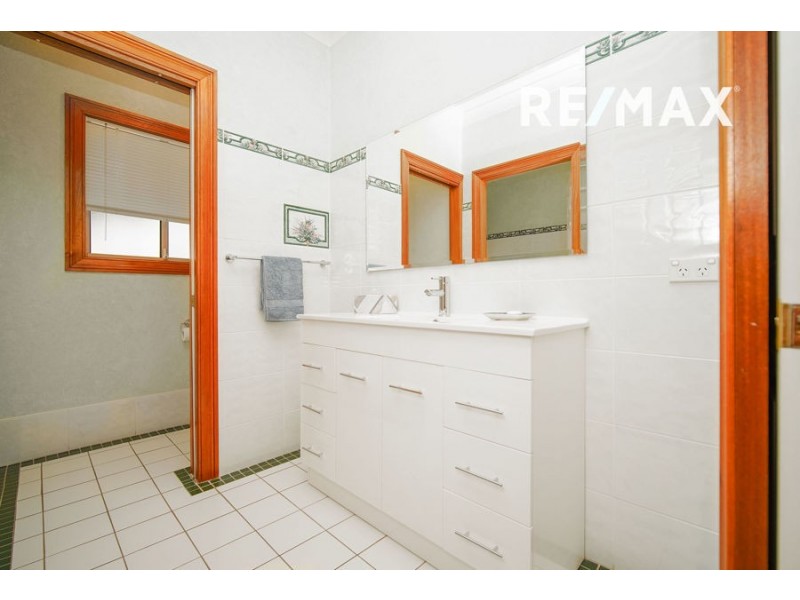 29 Stirling Boulevard, Tatton NSW 2650