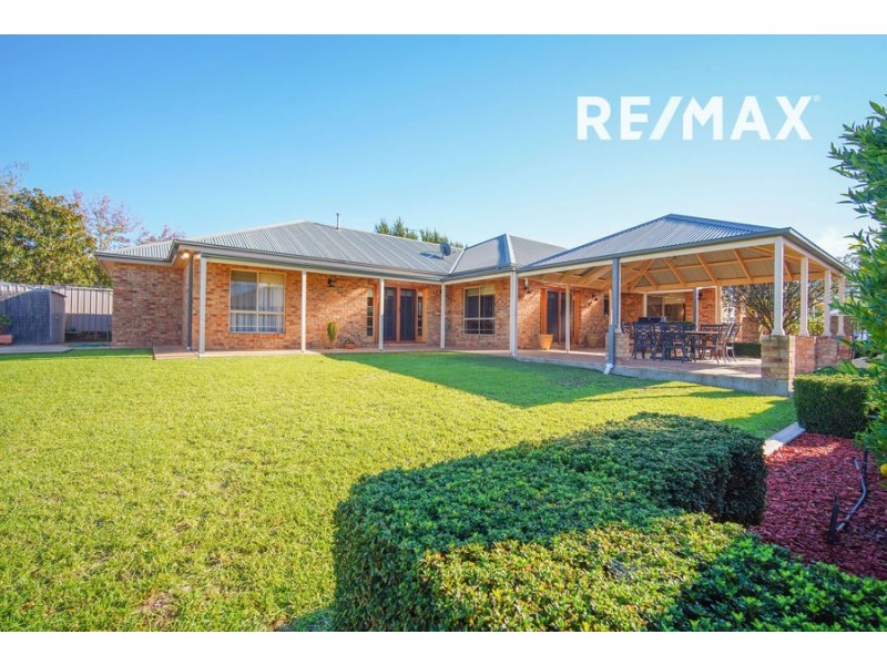 29 Stirling Boulevard, Tatton NSW 2650