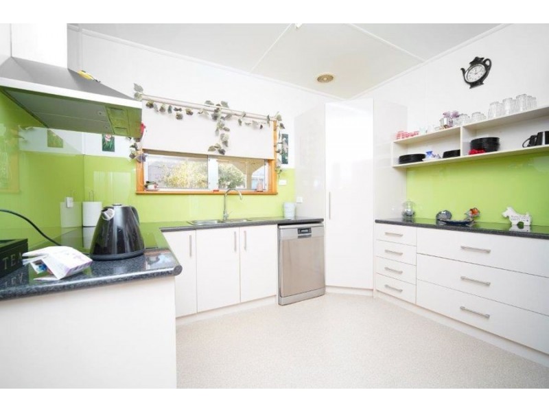 67 Hebden Street, Lockhart NSW 2656